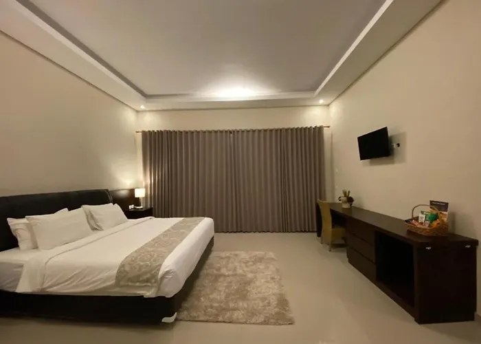 Nadira Bali * Munduk